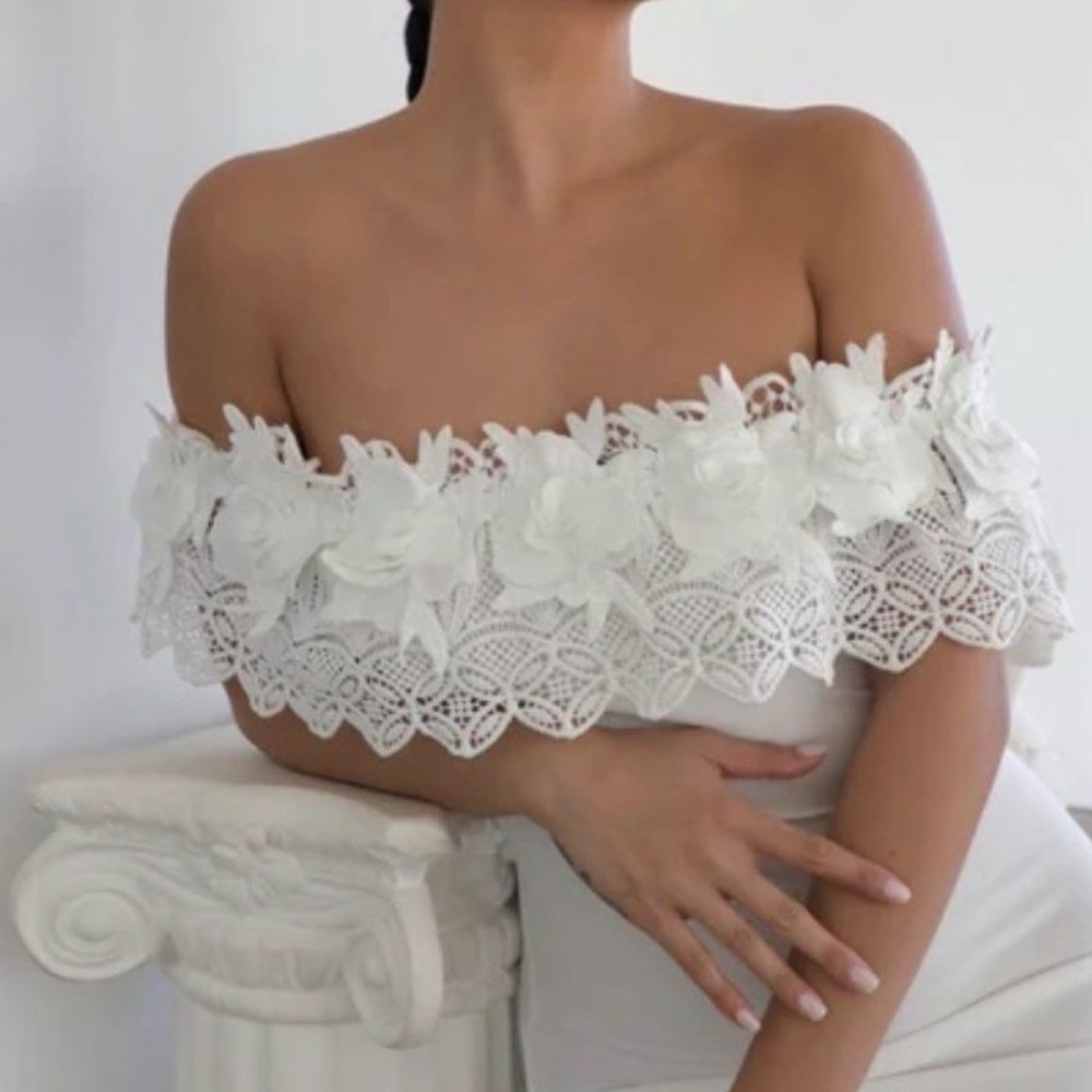 Fashion Nova White Lace Off-Shoulder dress